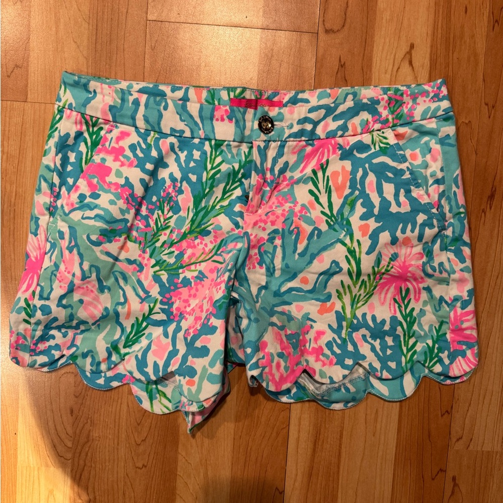 Lilly Pulitzer Women's Scalloped Shorts